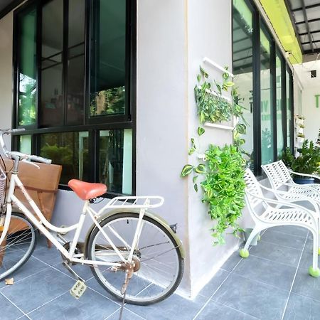 The Vert Pak Kret Exterior photo