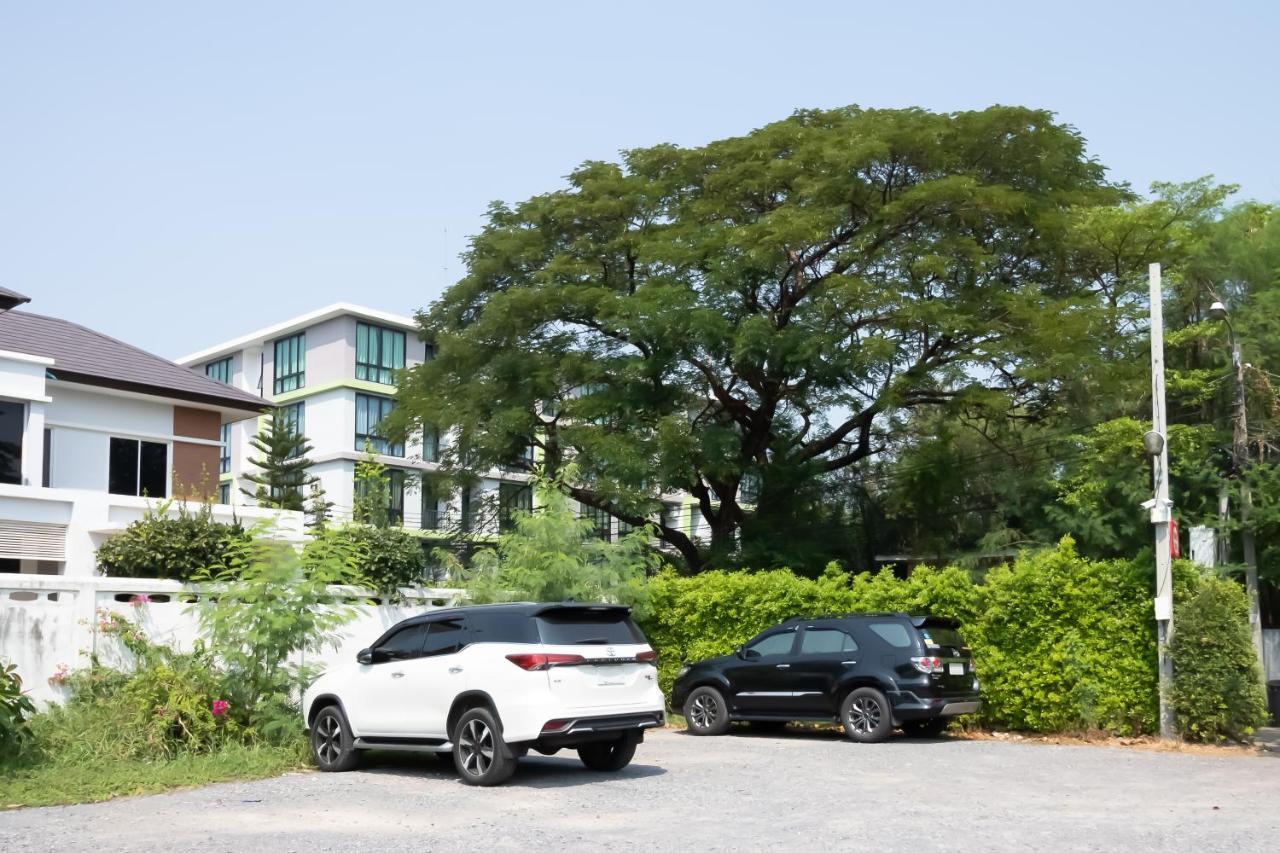 The Vert Pak Kret Exterior photo