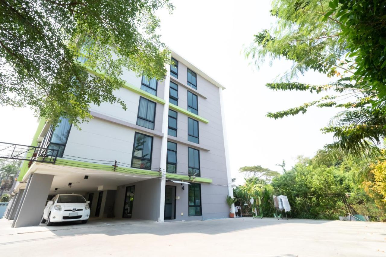 The Vert Pak Kret Exterior photo